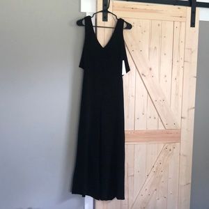 Black Vneck pant suit